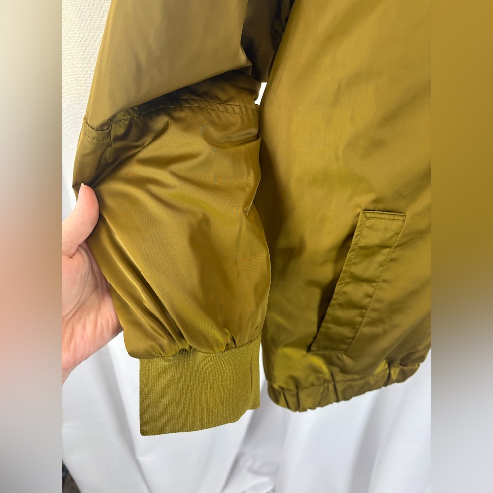 SHINY GOLD GREEN OVERSIZED BOMBER‎ JACKET Target A New Day Size Large EUC - Picture 6 of 11